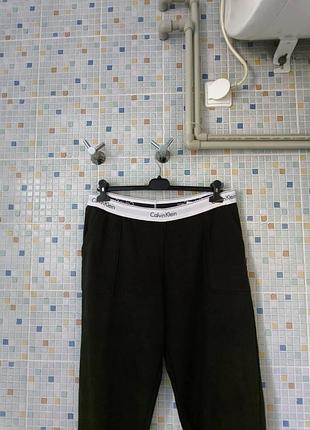 Спортивные штаны calvin klein. 4