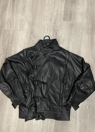 Шкіряна куртка vintage 2000s 8