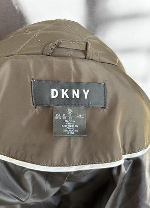 Куртка dkny розмір 2