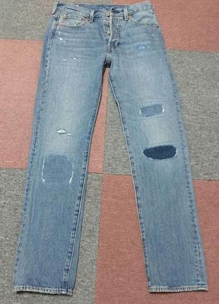Джинси levi's, розмір s-m, стан новий, може бути як на чоловіка так і на дівчину, колекційні limited edition