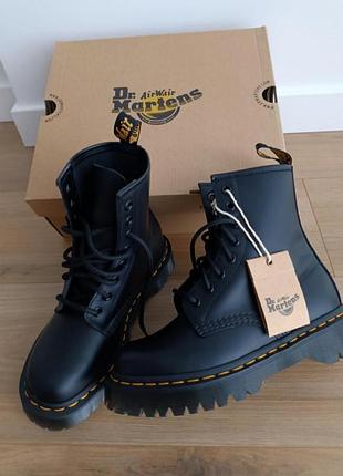 Черевики жіночі dr. martens чорні