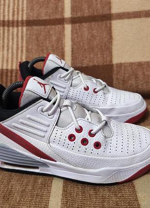 Кроссовки air jordan max aura 5