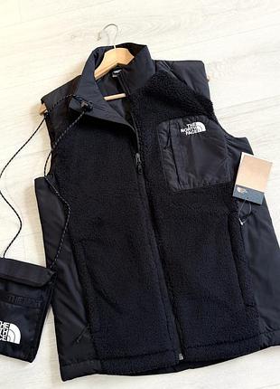 Новая брендовая жилетка the north face (оригинал)