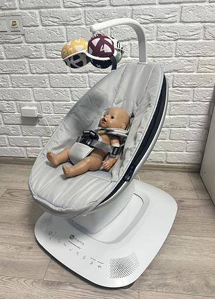 Заколисуючий центр 4moms mamaroo 5.0