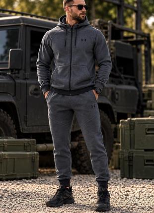 Чоловічий костюм under armour
