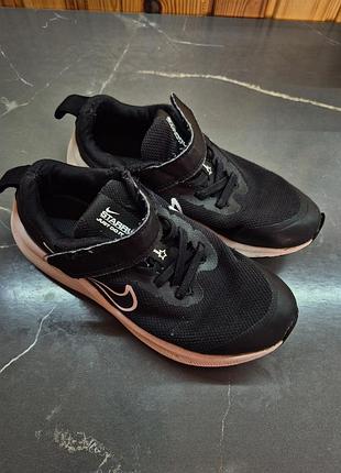 Кроссовки nike 30розм.