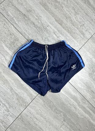 Vtg 80s adidas west germany shiny nylon running football shorts navy blue size s шорти вінтаж для бігу бля спорту