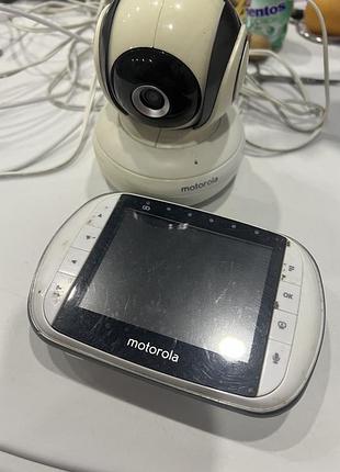 Відеоняня motorola біла