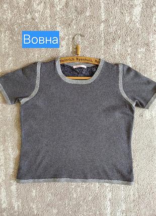 Кофта жіночя з коротким рукавом сірого коляру з вовни
