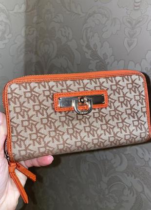Кошелёк dkny