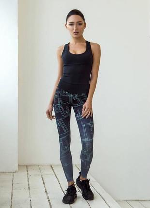 Спортивный комбинезон designet for fitness