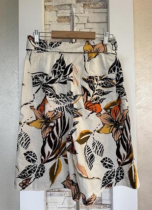 Жіночі шорти marccain 4