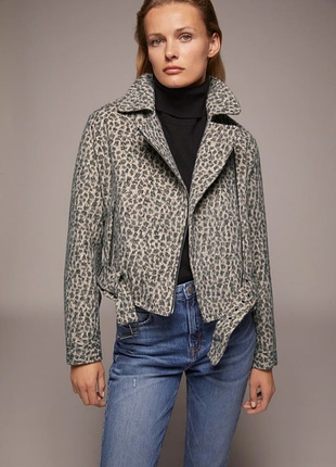 Куртка-косуха zara с леопардовым принтом шерсть новая с биркой