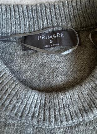 Светр з написом primark розмір с 2