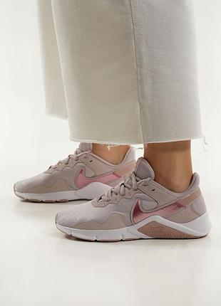 Nike legend essential 2  женские спортивные-тренировочные  кроссовки