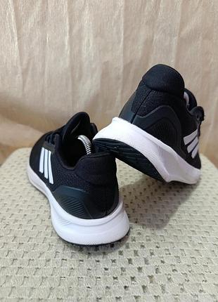 Кросівки adidas 5