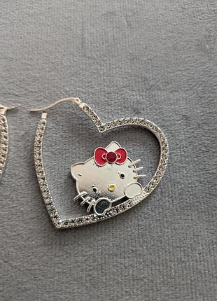 Сережки зі стразами hello kitty нові 4