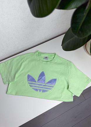 Футболка adidas