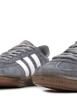 Spezial grey white 4