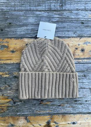 Новая зимняя шапка calvin klein ( ck cable knit beanie hat ) с америки