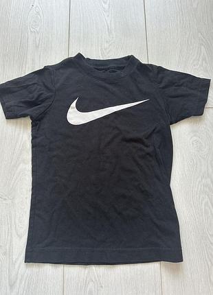 Футболка nike 5-6 р