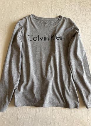 Тонкий лонгслив calvin klein, 100% хлопок.