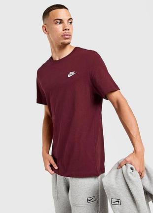 Мужская бордовая базовая футболка nike tee оригинал найк темно красная
