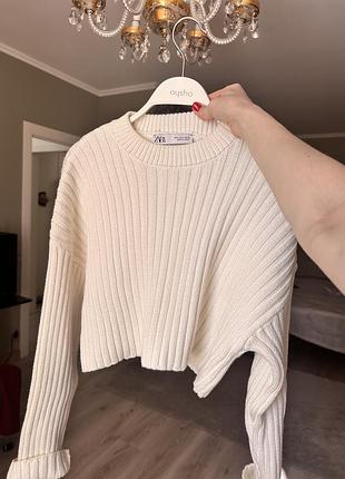 Светр білий zara