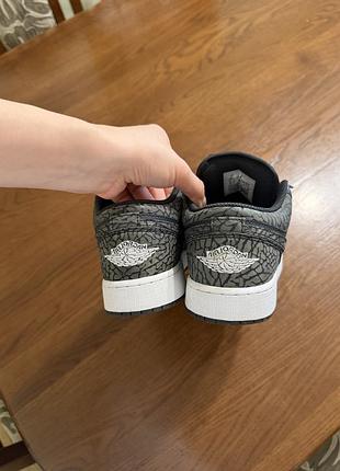 Кеди жіночі jordan 7