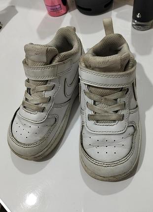 Фирменные детские кроссовки nike 4