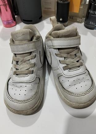 Фирменные детские кроссовки nike 3