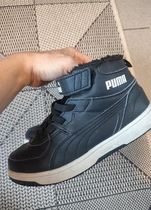 Кросівки для підлітків puma чорні, розмір 33, довжина устілки 21 см, шкіра