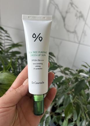Сонцезахисний крем для обличчя  dr. ceuracle tea tree purifine green up sun spf50+ pa++++