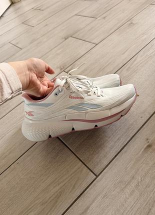 Кросівки жіночі reebok білі