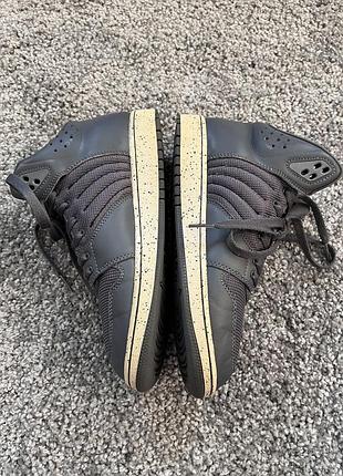 Жіночі кросівки jordan 23 38 3