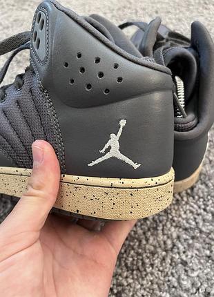 Жіночі кросівки jordan 23 38 6