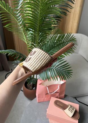 Miu miu raffia slide sandals beige 5