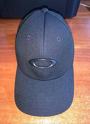 Кепка oakley tincan cap черного цвета