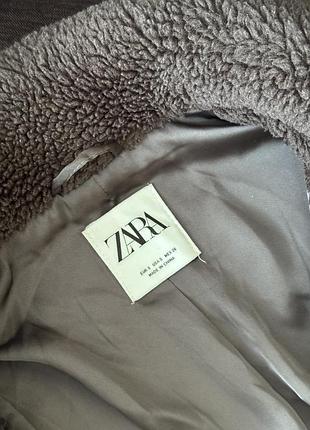 Коричнева мʼяка шубка zara 5