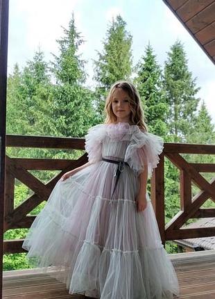 Унікальна святкова сукня для дівчинки 122см, 5-7років