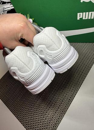 Оригінальні кросівки adidas 4