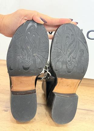 Челсі givenchy laura chain ankle boots 6