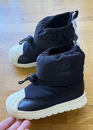 Зимові чобітки adidas 25р(15см)