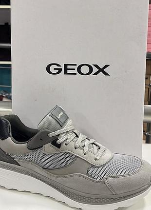 Кросівки чоловічі geox , великомірять,розмір 40, устілка 27 см