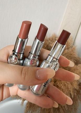 Kiko milano 3d hydra lip stylo блискуча помада для губ