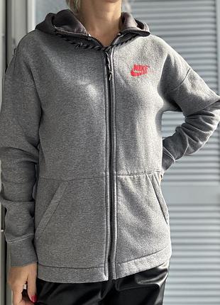 Зіпка дуже тепла  nike 5