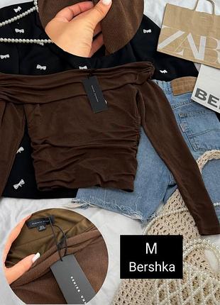 Лонгслів жіночий bershka шоколадний розмір m