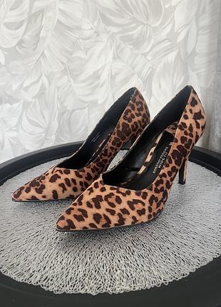 Нові човники в леопардовий принт 38 розмір dorothy perkins