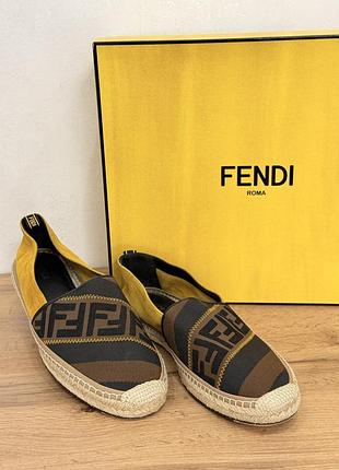 Оригінальні еспадрильї fendi ff