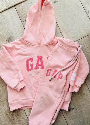 Продам костюм  gap розмір 92-98